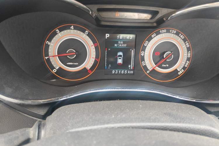 Used Leopaard CS9 2017 1.5L CVT Comfort Model Odometer Close Up