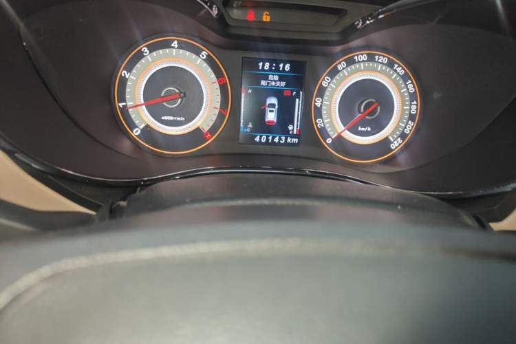 Used Leopaard CS9 2017 1.5L Manual Fashion Model Odometer Close Up