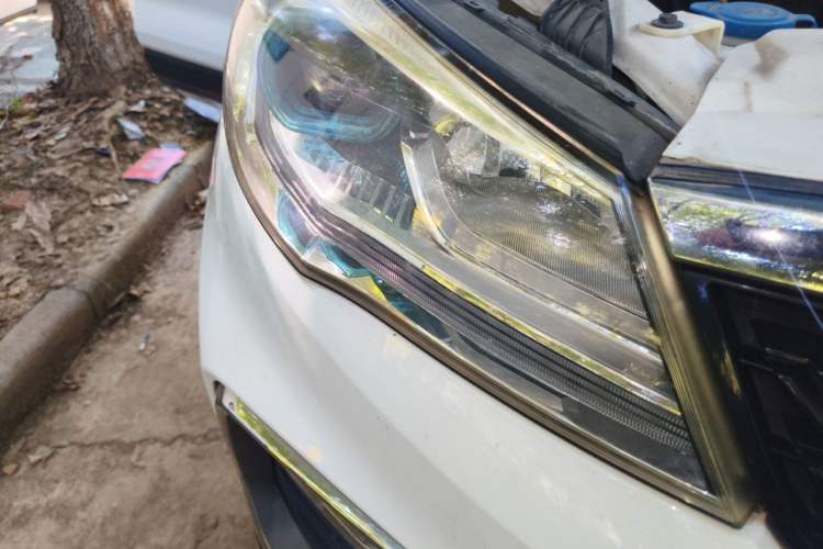 Used Leopaard CS9 2017 1.5L CVT Elite Model Right Front Headlight