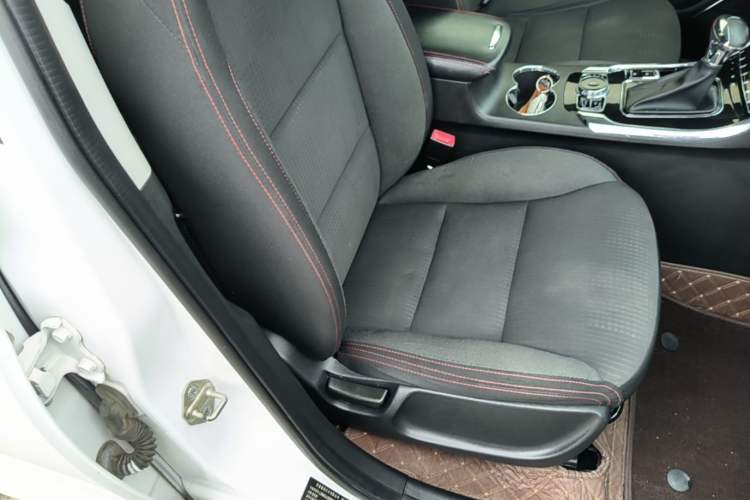 Used Leopaard CS9 2017 1.5L CVT Comfort Model Right Front Seat