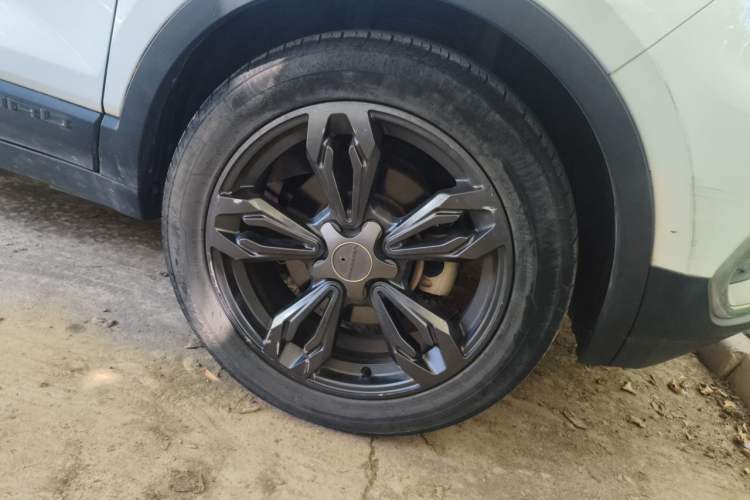 Used Leopaard CS9 2017 1.5L CVT Elite Model Right Front Wheel Hub