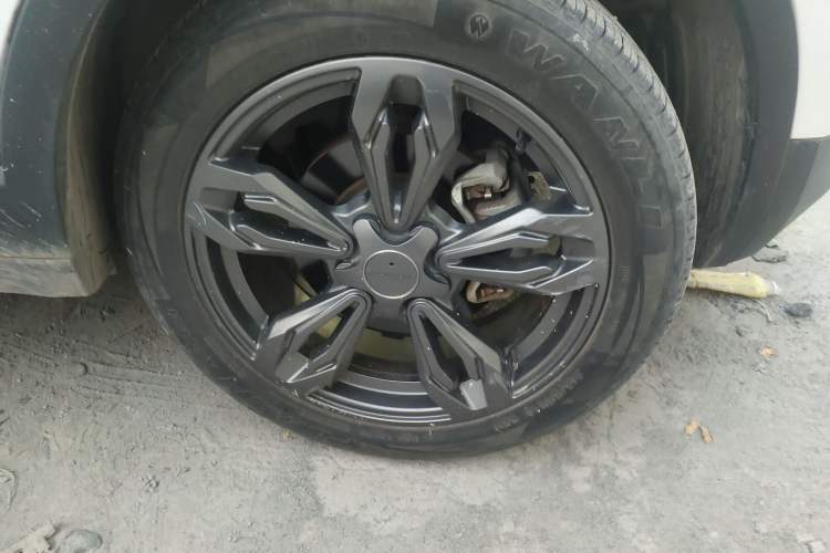 Used Leopaard CS9 2017 1.5L CVT Fashion Edition Right Front Wheel Hub