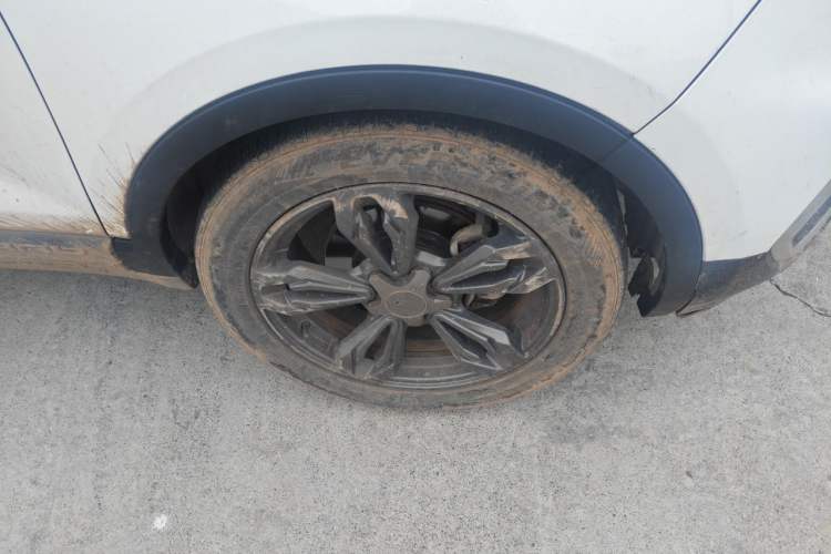 Used Leopaard CS9 2017 1.5L CVT Comfort Model Right Front Wheel Hub