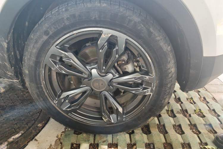 Used Leopaard CS9 2017 1.5L CVT Comfort Model Right Front Wheel Hub
