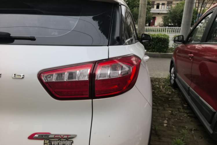 Used Leopaard CS9 2017 1.5L CVT Fashion Edition Right Rear Taillight