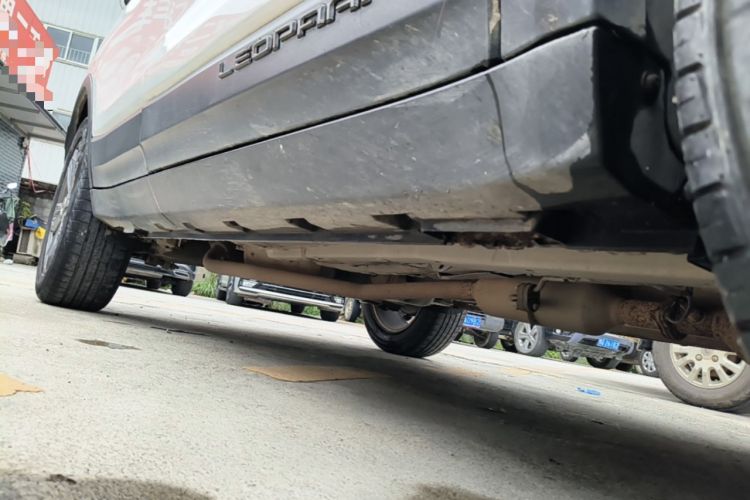 Used Leopaard CS9 2017 1.5L CVT Comfort Model Right Side Sill