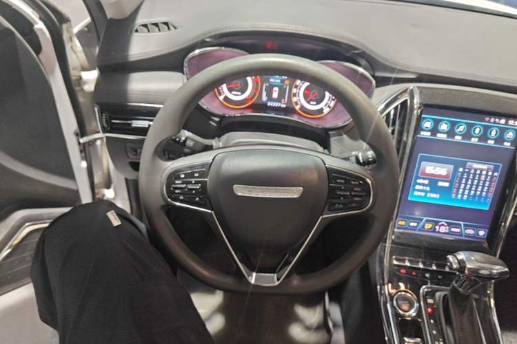 Used Leopaard CS9 2017 1.5L CVT Fashion Edition Steering Wheel