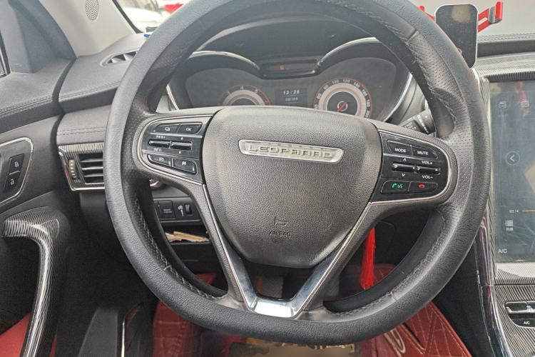 Used Leopaard CS9 2017 1.5L Manual Elite Model Steering Wheel