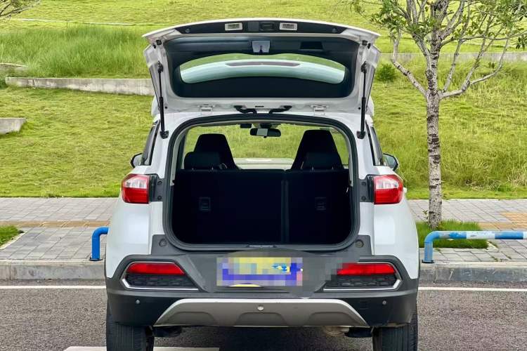 Used Leopaard CS9 2017 1.5L Manual Fashion Model Trunk