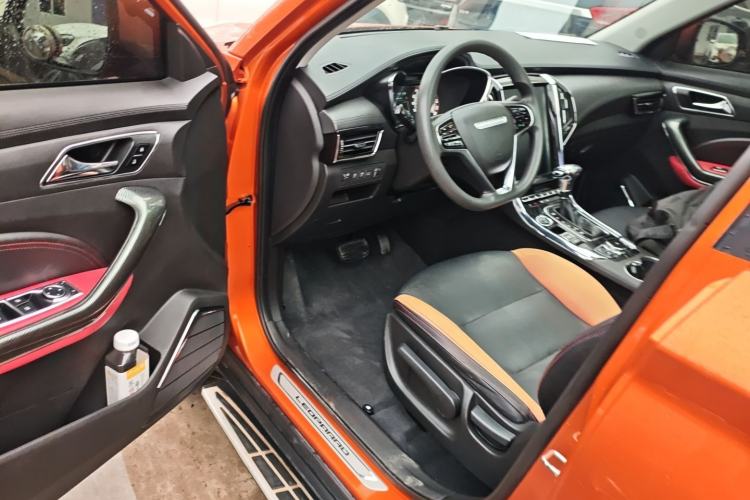 Used Leopaard CS9 2017 1.5L CVT Comfort Model Driver Seat