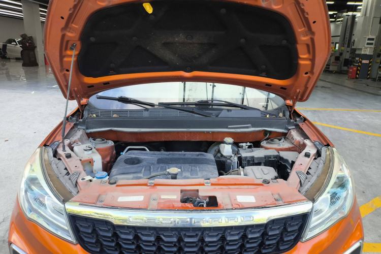 Used Leopaard CS9 2017 1.5L Manual Fashion Model Engine Bay