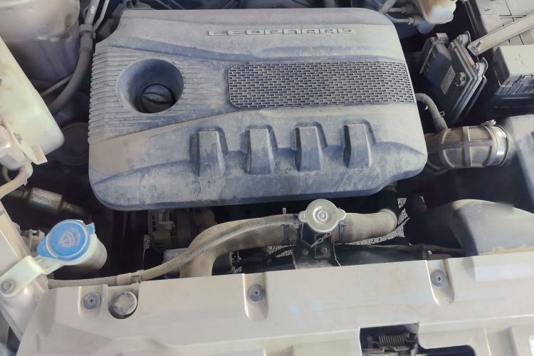 Used Leopaard CS9 2017 1.5L Manual Fashion Model Engine Bay