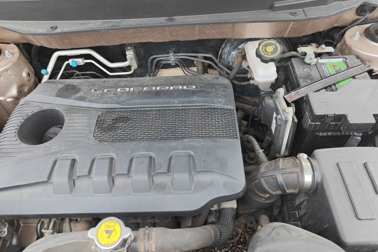 Used Leopaard CS9 2017 1.5L Manual Fashion Model Engine Bay