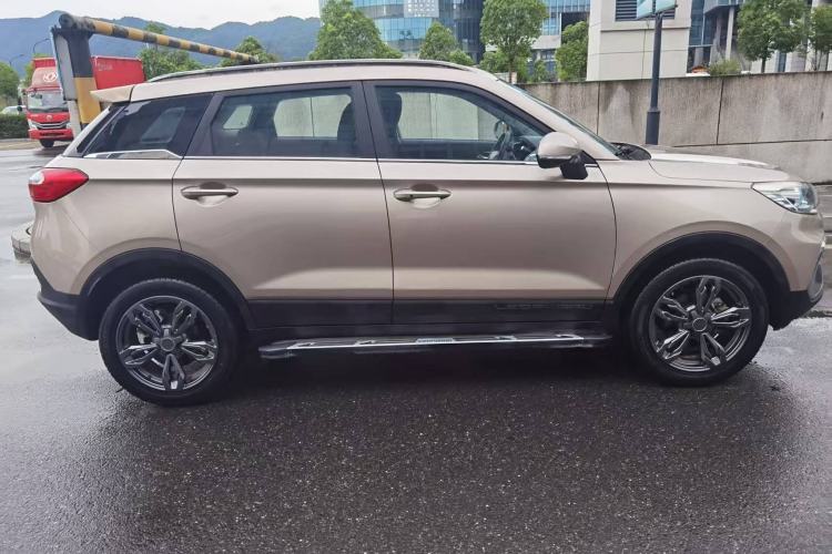 Used Leopaard CS9 2017 1.5L Manual Fashion Model Exterior 4