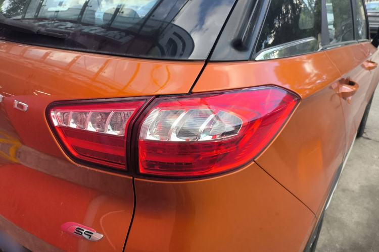 Used Leopaard CS9 2017 1.5L Manual Fashion Model Exterior 6