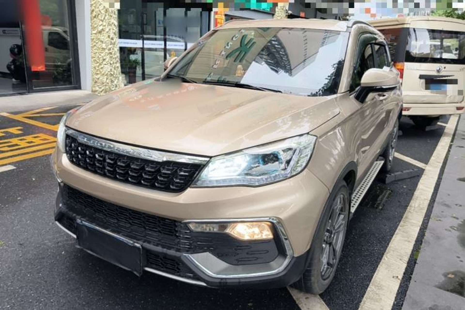 Used Leopaard CS9 2017 1.5L CVT Fashion Edition Front Left 45 Deg