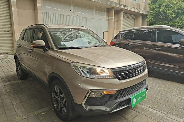 Used Leopaard CS9 2017 1.5L Manual Comfort Model Front Right 45 Deg