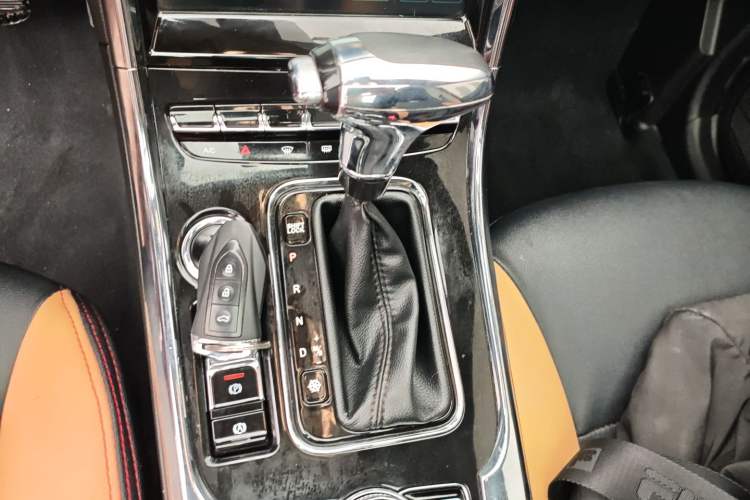 Used Leopaard CS9 2017 1.5L CVT Comfort Model Gear Lever