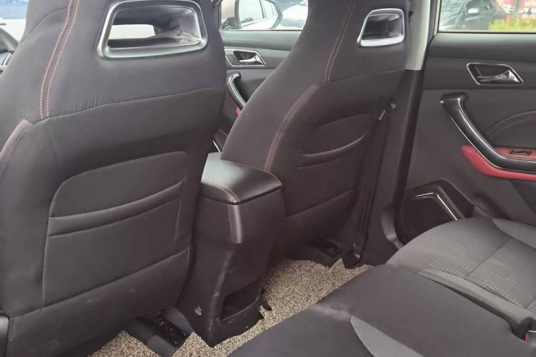 Used Leopaard CS9 2017 1.5L Manual Fashion Model Interior 2