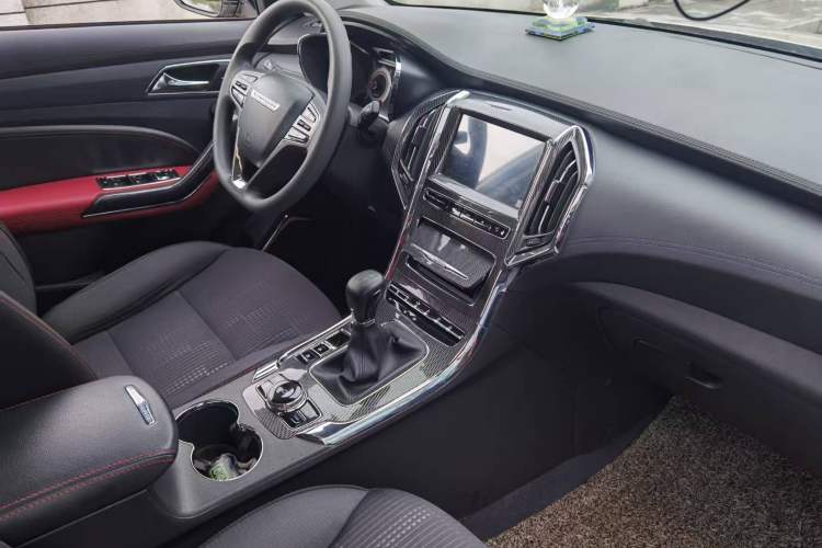 Used Leopaard CS9 2017 1.5L Manual Fashion Model Interior 3