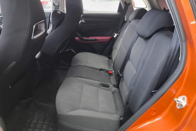 Used Leopaard CS9 2017 1.5L Manual Fashion Model Interior 4