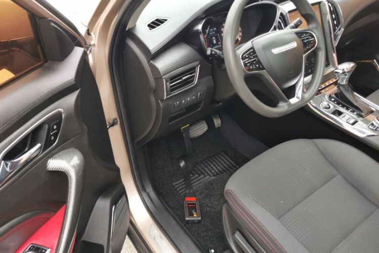 Used Leopaard CS9 2017 1.5L CVT Comfort Model Interior 7