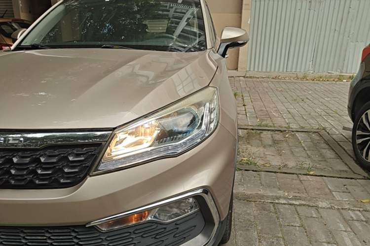 Used Leopaard CS9 2017 1.5L Manual Comfort Model Left Front Headlight