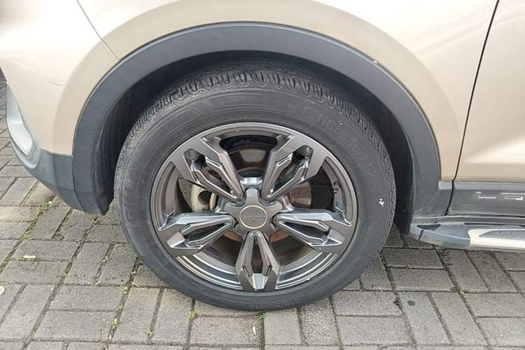 Used Leopaard CS9 2017 1.5L CVT Fashion Edition Left Front Wheel Hub