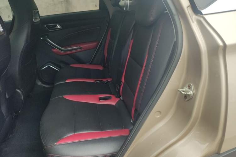 Used Leopaard CS9 2017 1.5L CVT Elite Model Left Rear Seat