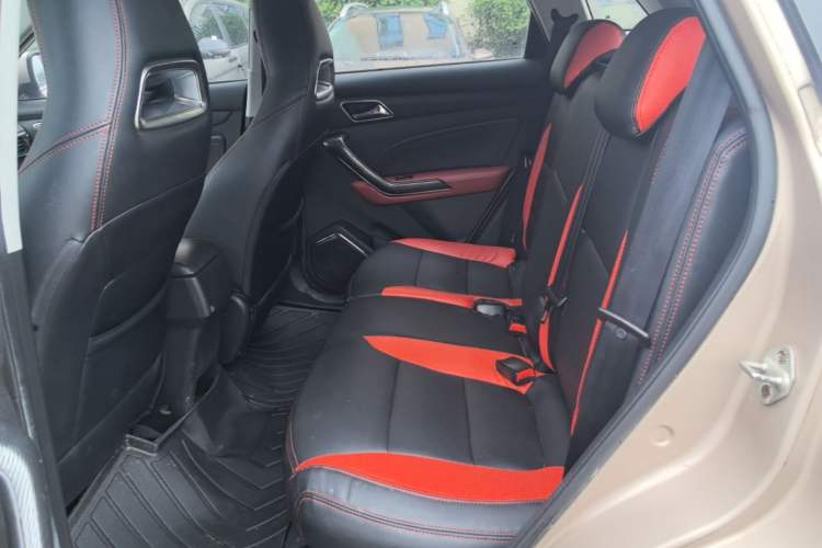 Used Leopaard CS9 2017 1.5L Manual Fashion Model Left Rear Seat