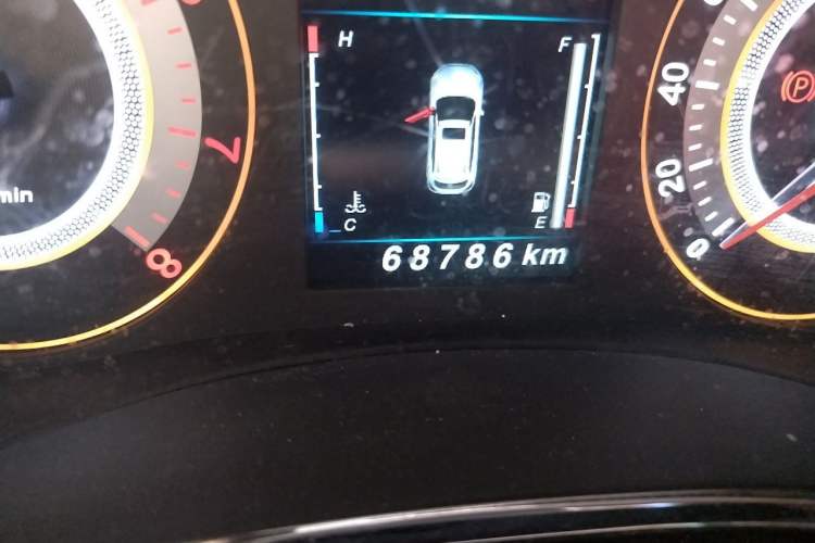 Used Leopaard CS9 2017 1.5L Manual Comfort Model Odometer Close Up