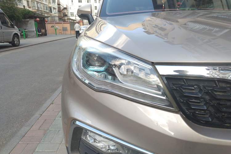 Used Leopaard CS9 2017 1.5L Manual Comfort Model Right Front Headlight
