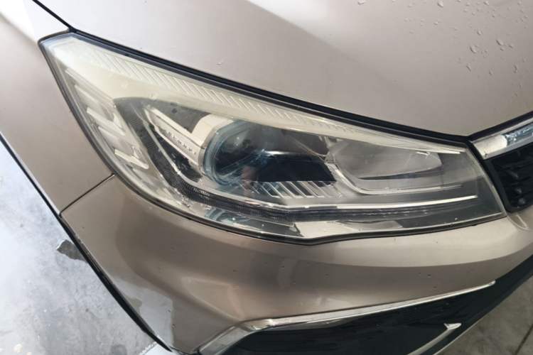 Used Leopaard CS9 2017 1.5L CVT Fashion Edition Right Front Headlight