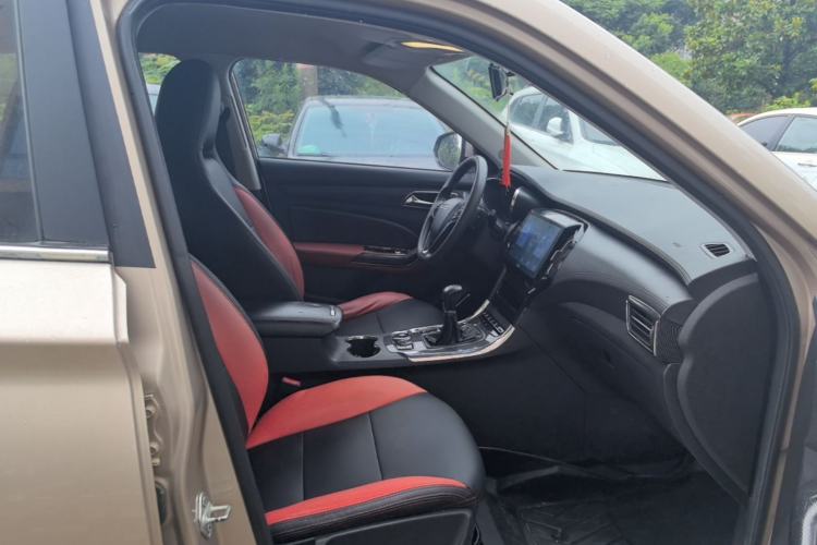 Used Leopaard CS9 2017 1.5L Manual Fashion Model Right Front Seat