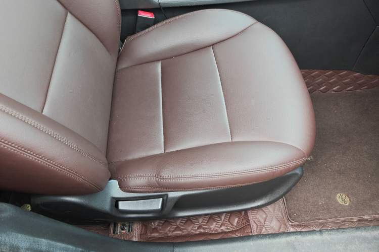 Used Leopaard CS9 2017 1.5L Manual Fashion Model Right Front Seat