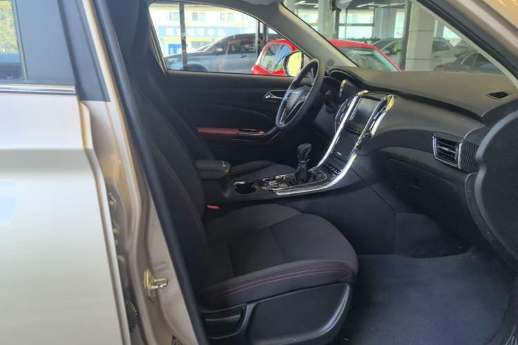 Used Leopaard CS9 2017 1.5L Manual Fashion Model Right Front Seat