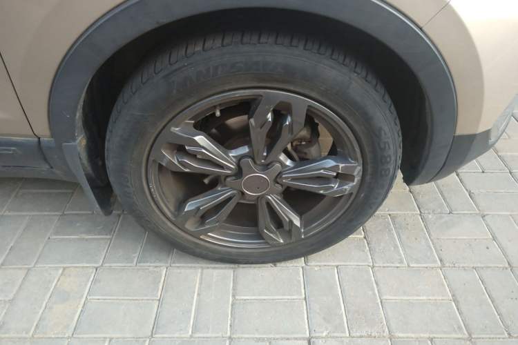 Used Leopaard CS9 2017 1.5L Manual Comfort Model Right Front Wheel Hub