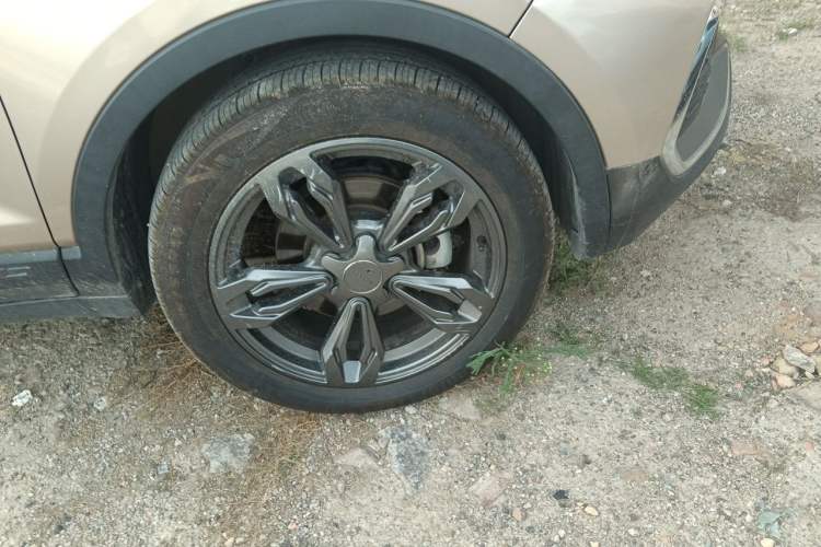 Used Leopaard CS9 2017 1.5L CVT Comfort Model Right Front Wheel Hub