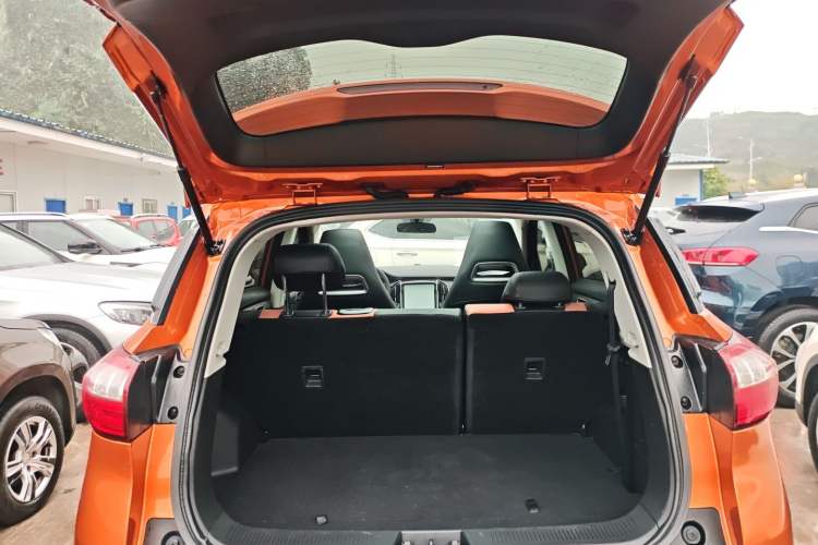 Used Leopaard CS9 2017 1.5L CVT Comfort Model Trunk