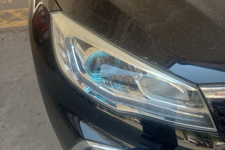 Used Leopaard CS9 2018 1.5T CVT Jingrui Model Right Front Headlight