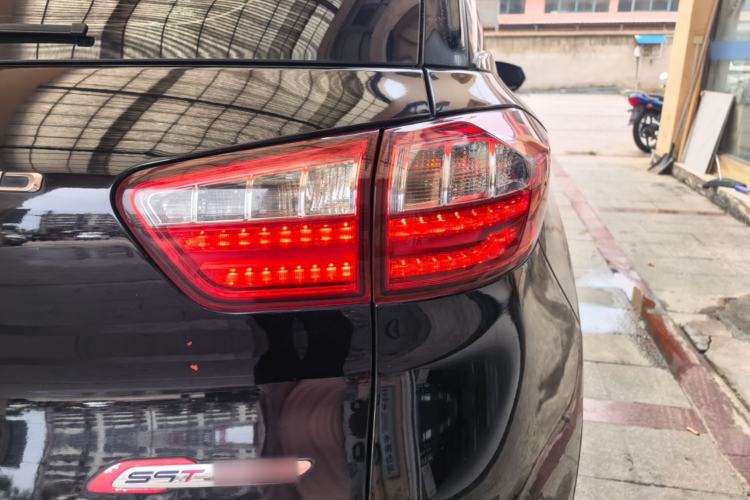 Used Leopaard CS9 2018 1.5T CVT Jingrui Model Right Rear Taillight