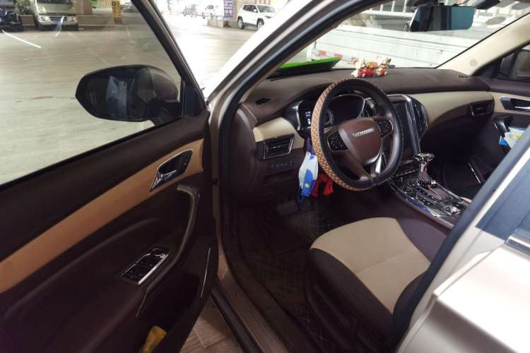 Used Leopaard CS9 2018 1.5T CVT Jingrui Model Driver Seat