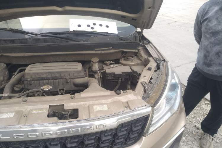 Used Leopaard CS9 2018 1.5T CVT Jinglang Model Engine Bay Left