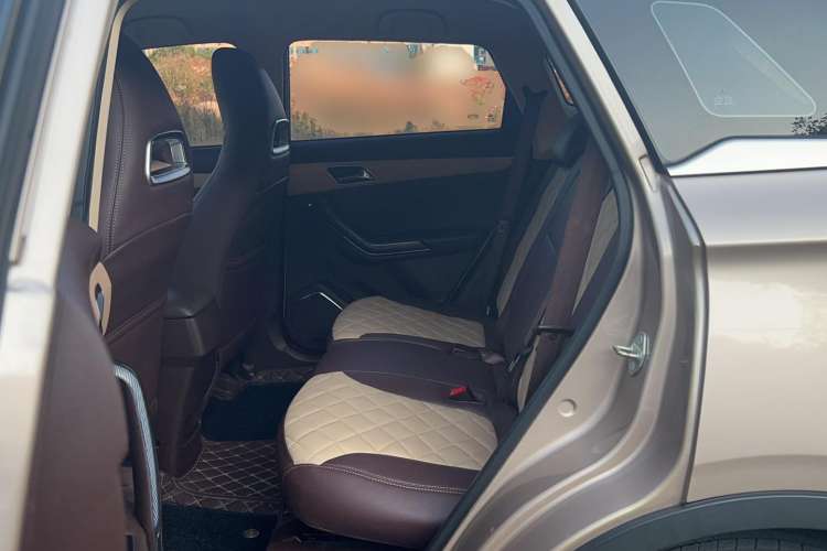 Used Leopaard CS9 2018 1.5T CVT Jingrui Model Interior 1
