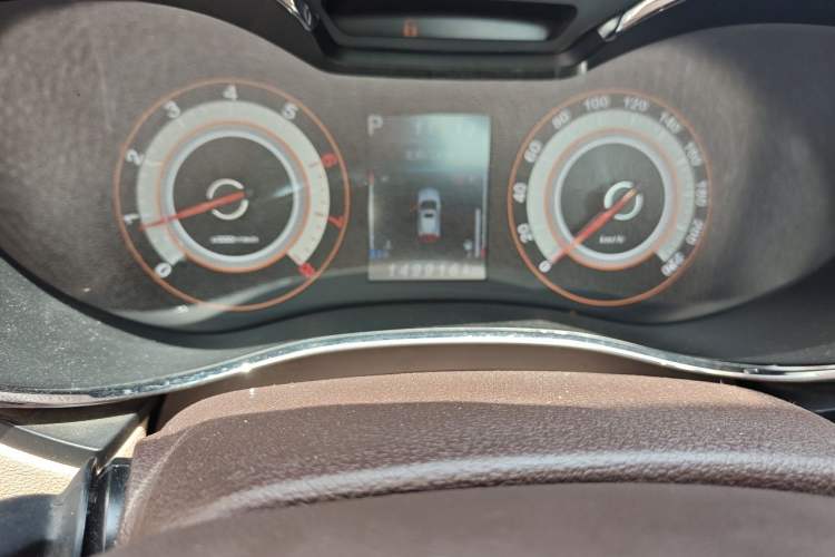 Used Leopaard CS9 2018 1.5T CVT Jinglang Model Odometer Close Up