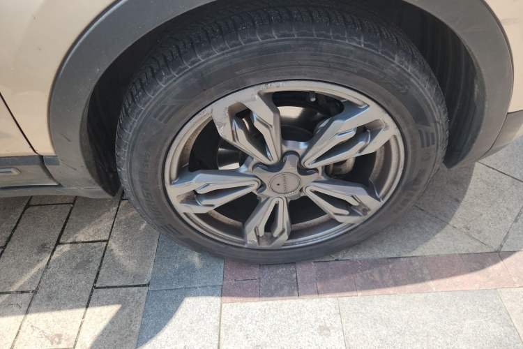 Used Leopaard CS9 2018 1.5T CVT Jinglang Model Right Front Wheel Hub