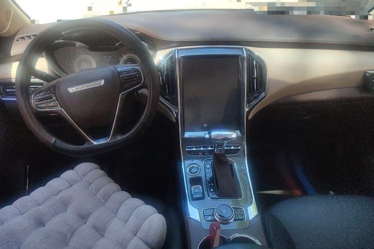 Used Leopaard CS9 2018 1.5T CVT Jingrui Model Center Console
