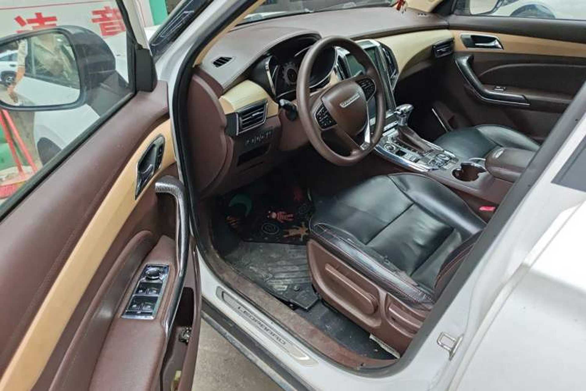 Used Leopaard CS9 2018 1.5T CVT Jingrui Model Driver Seat