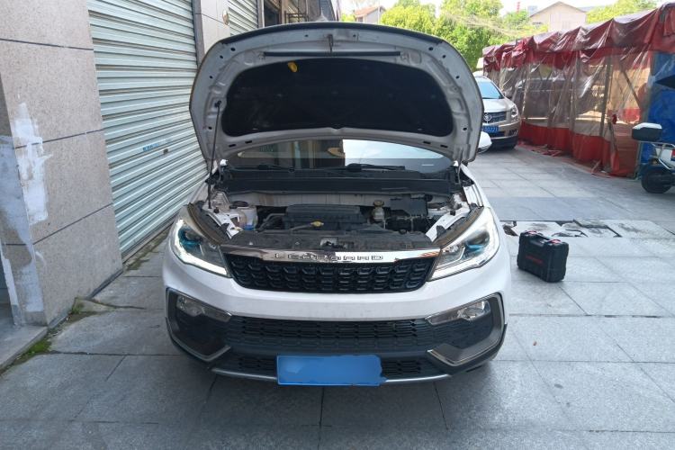 Used Leopaard CS9 2018 1.5T Manual Jingku Model Engine Bay