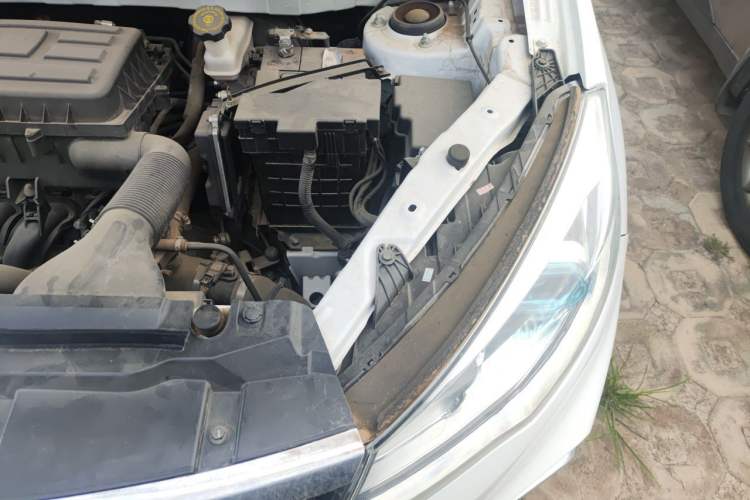 Used Leopaard CS9 2018 1.5T Manual Jingfeng Model Engine Bay Left